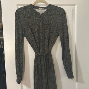 Boden midi green dress , like new. Buttons top to bottom